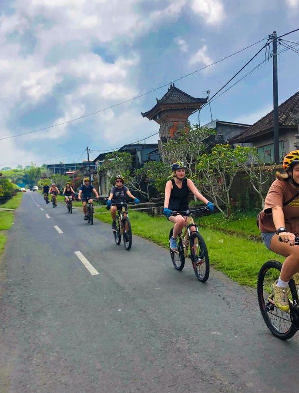 Fietsen Op Bali