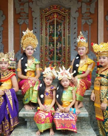 Balinees Klederdracht